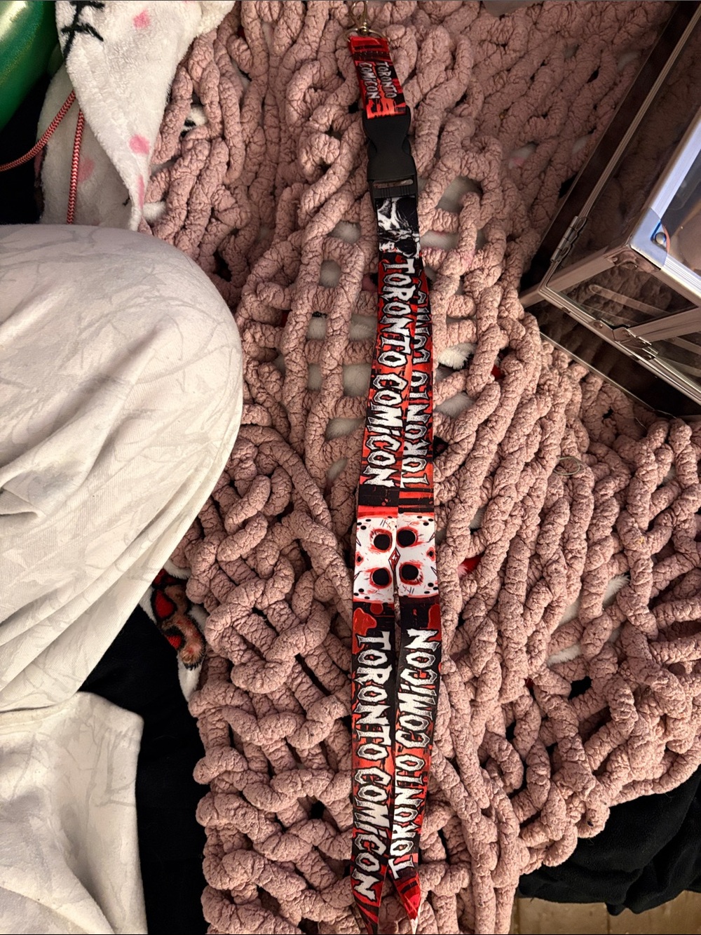 Lanyard – Red & Black Graphic Horror Micheal
